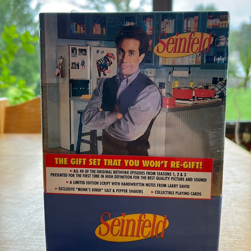 SEINFELD GIFT SET